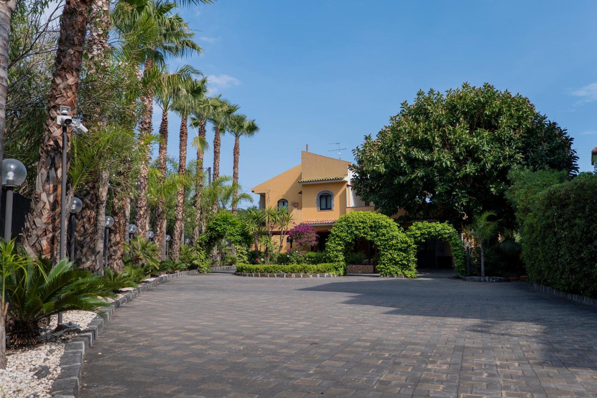 Villa Seta Giardini Naxos Exterior foto